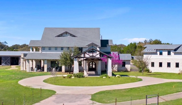 Cricket Hill Ranch - Private Luxury Pool|Billiards