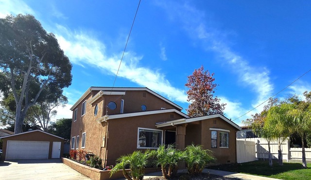 Double the Fun! 2 San Diego Homes + Gameroom Near Beach/City/Zoo