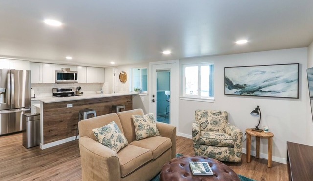Downtown Yakima 2-Bedroom apartment on 2nd floor of The Hittle Building