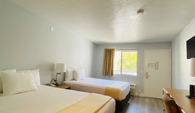 E-Z 8 Motel Old Town