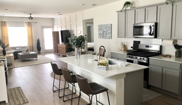 Excellent Location Private Safe New Construction Austin Fenced Yard