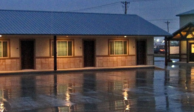 Extended stay or one night stay, make Winterton suites your home away from home. in Williston