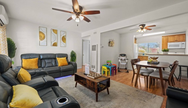 Family-Friendly Retreat: Kids Play Area, AC, Outdoor Dining & High Chair
