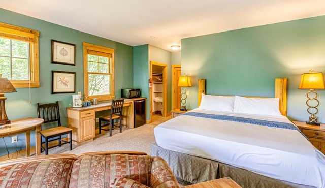 Fireplace Suites
