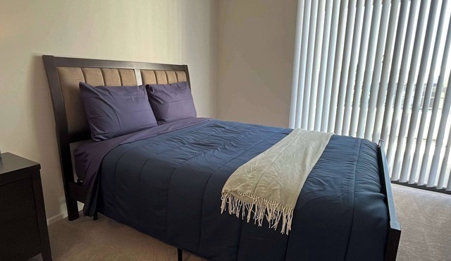 Fully Furnished 1BR in Misson Valley w/Parking