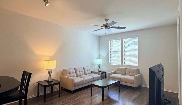 Fully Furnished 1BR in Misson Valley w/Parking