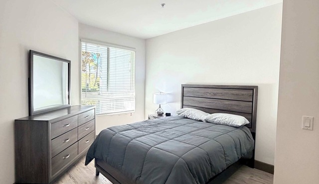 Fully Furnished 1BR San Diego w/Wi-Fi Parking