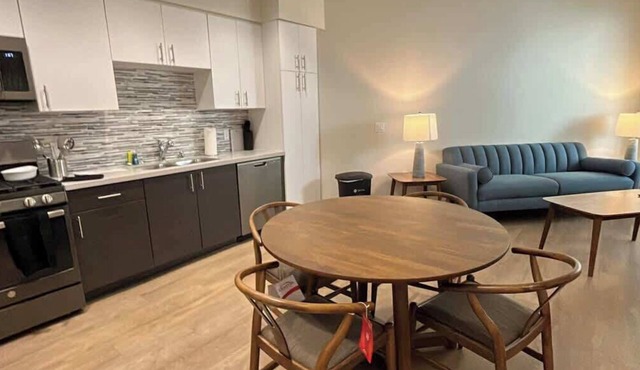Fully Furnished 1BR San Diego w/Wi-Fi Parking