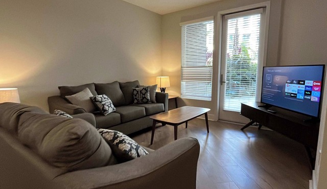 Fully Furnished 1BR San Diego w/Wi-Fi Parking