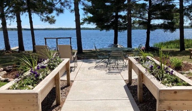 Fun Family Cabin In Beautiful Brainerd MN! Only rent by the week in the summer