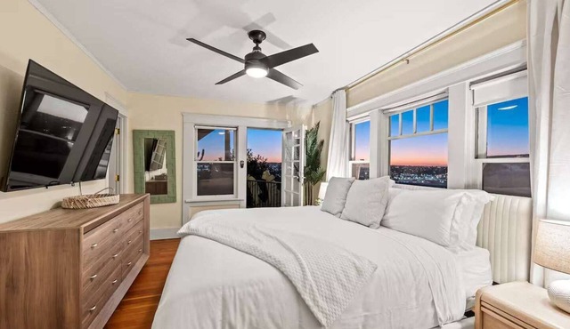 Grand 7BR Villa | Luxury Living Stunning Views
