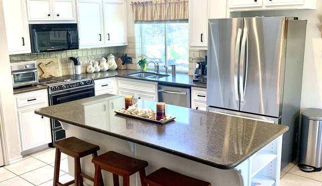Great location and one of the "Hottest" neighborhoods in Austin!