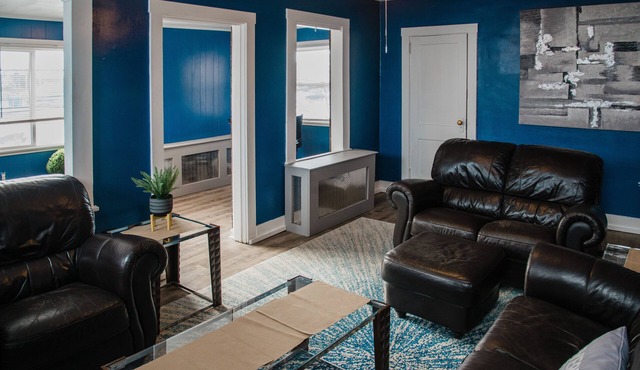 Hidden Gem in Swissvale sleeps 6