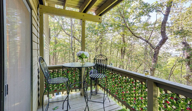 Hike, Fish & Golf: Condo 5 Mi to Ozone Falls!