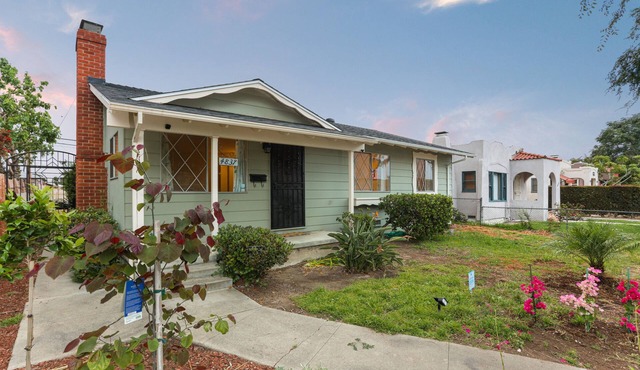 House w/Backyard Near DT/Balboa/Zoo/Seaworld. AC, BBQ.