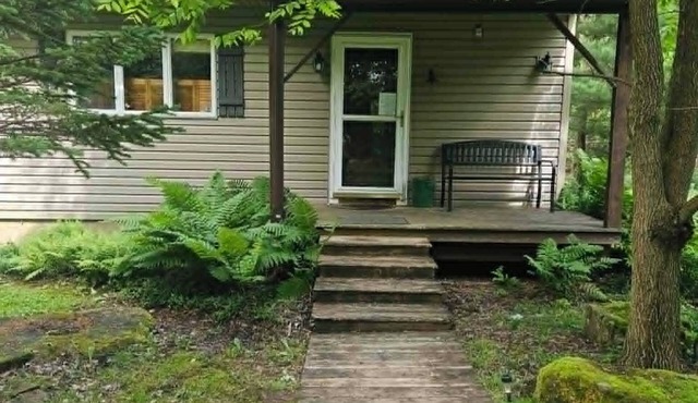 J&D Hand Crafted Cabin