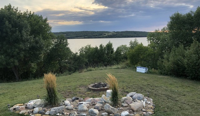 Lakefront get away & Waterfowl hunters paradise -dog friendly