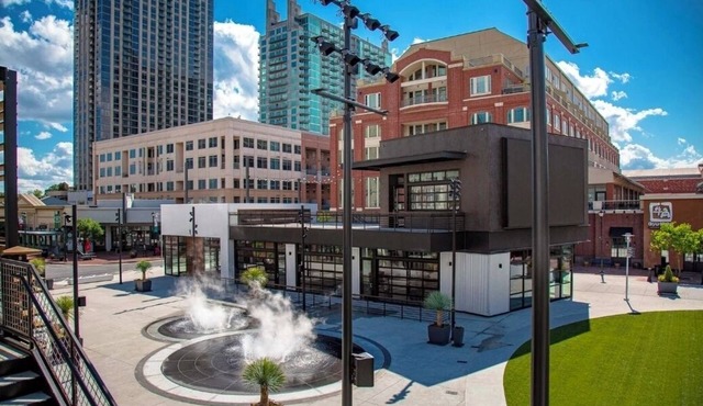 Luxurious 2 Bedroom Loft @ Atlantic Station, Atlanta Midtown