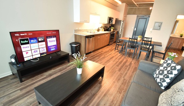 Luxury Condo, Beautiful View, Downtown, Gaslamp