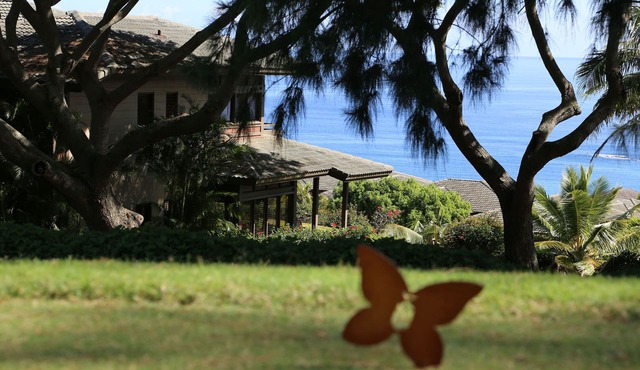 Luxury, Modern, Ocean View Villa in the heart of Kapalua