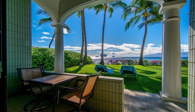 Luxury Oceanfront Condo, Steps to Sand