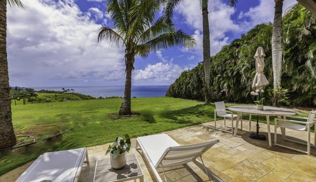 Luxury Oceanfront Cottage, Panoramic Views & Spa