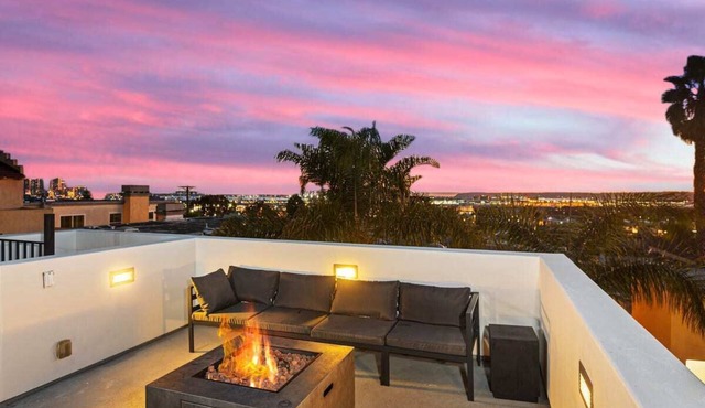 Luxury Tulum Retreat! Rooftop, Hot Tub, Game Room