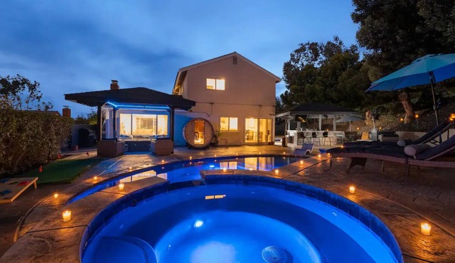 Majestic Pool and Spa Villa