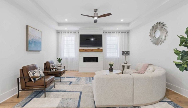 Melrose Dual Suite Retreat on Camden #42561