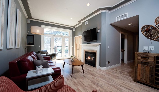 Modern Downtown Durango Luxury Condo | 1 Block to Main Street | Balcony in Durango