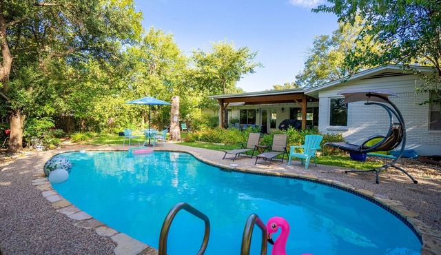 Modern Oasis Heated Pool BBQ, EV & Fast WiFi