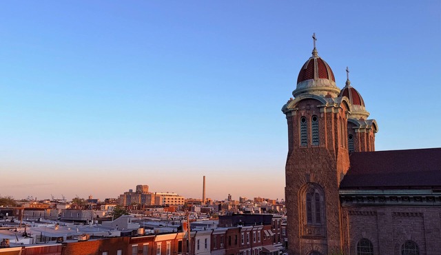 Modern Philly Stay 4BR Roof Deck
