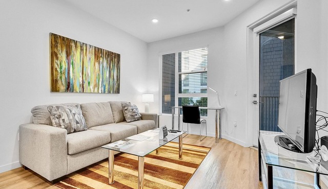 nr Downtown San Diego & Shops | Pet-friendly 1BR in Mission valley