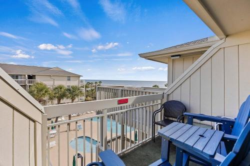Oceanfront Retreat 318 Breakers