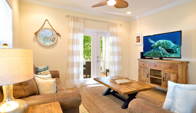 OFF CALL ~ Rustic, Nautical Decor With King Primary Suite & Heated Pool! in Key West