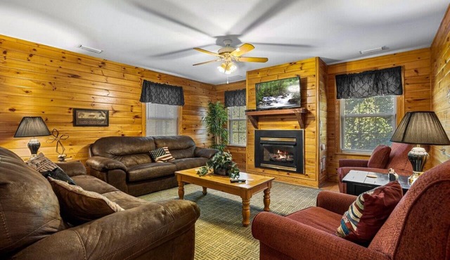 Pigeon Forge 123 - Two Bedroom Villa, Sleeps 12