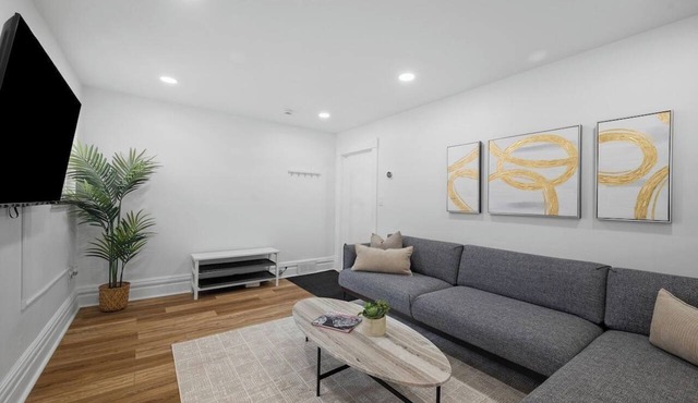Pittsburgh/Millvale Bright & Stylish 4BD w/Parking