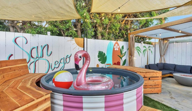 Plunge Pool | Hot Tub | Arcades | Wak to Zoo