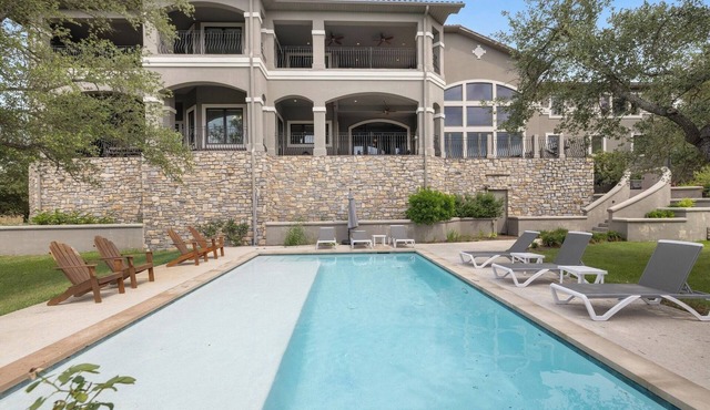 Private Pool + Incredible Views - Paisley Place
