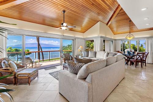 Puunoa Beach Estates 205
