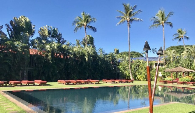 Quaint Garden Cottage with AC & Shared Pools, Near the Beach: Aina Nalu B106