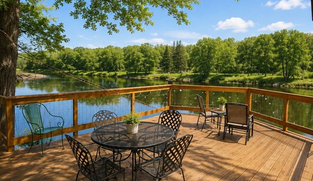 Riverfront Couples Retreat | 7mi to Ivy Black | Kayaks + Outdoor Bar