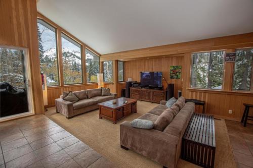 Snow Crest By Hauserman Rentals