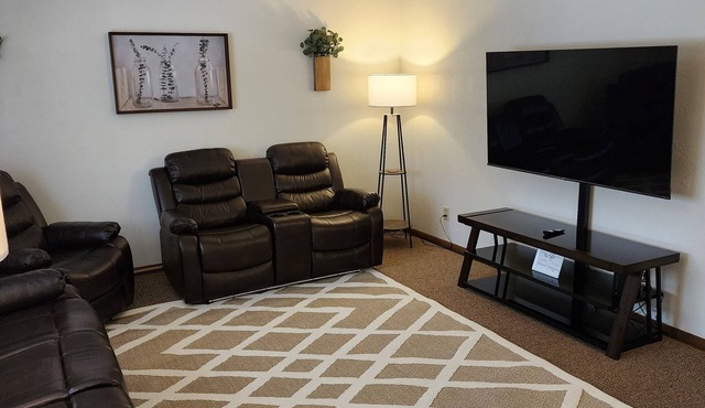 Spacious 2 bedroom apartment in Thomasboro