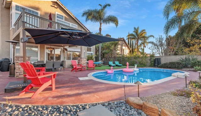 Spacious Canyon-View Retreat - Serene, Family-Friendly, Pool, Sauna & Game Room