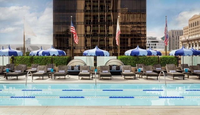 Spacious Double Bed Retreat, Westgate Hotel, Near Gaslamp Quarter