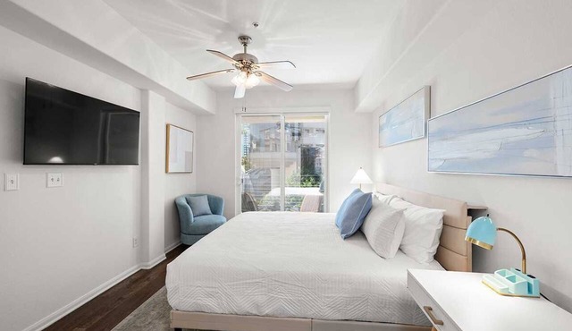 Spacious Escape in the Marina