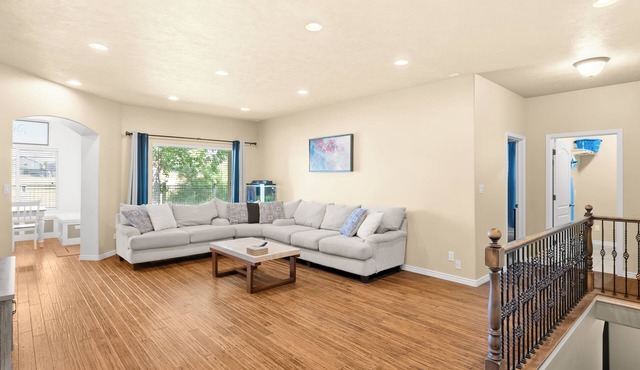 Spacious Home near Silicone Slopes in Eagle Mountain