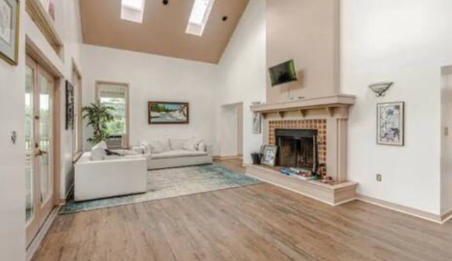 Sprawling 9‑BR Mountaintop Oasis- BlueRidge Views