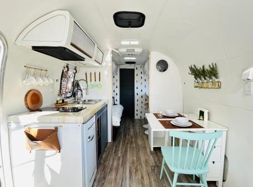 Stay in Style - Airstream & Views